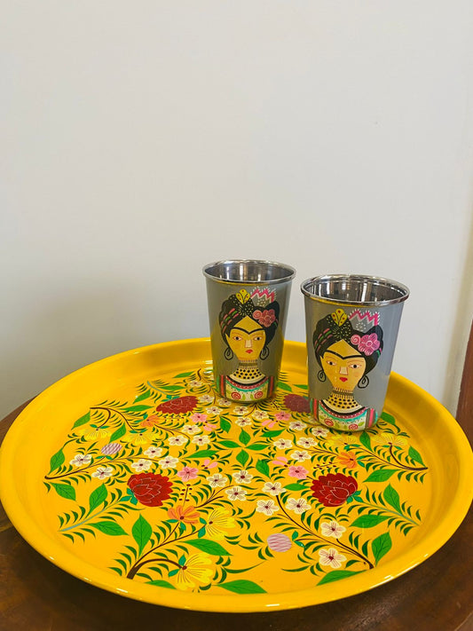 Grey Frida glasses set of 2 & Yellow tray combo